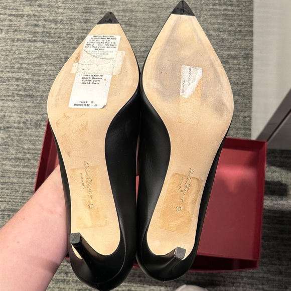 Salvatore Ferragamo Ilary 70MM Classic Black Heels - Picture 8 of 10